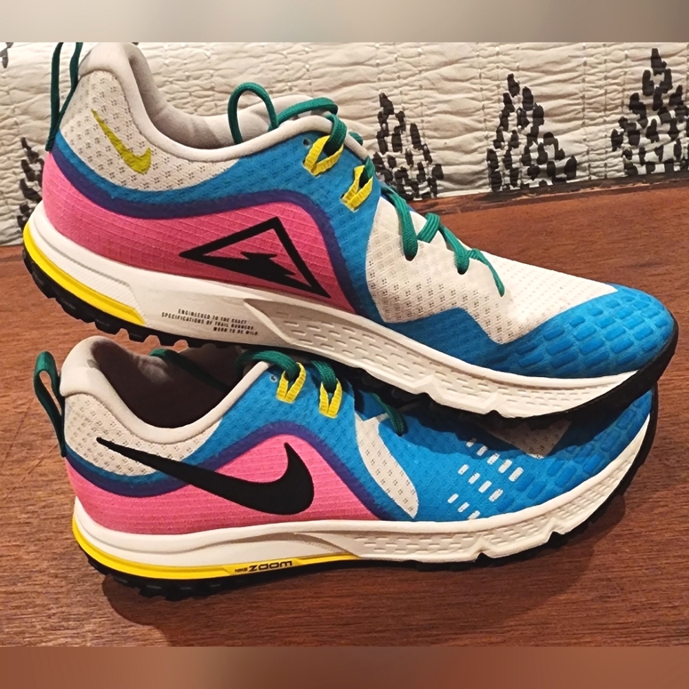 Nike Air Zoom Wildhorse 5 Trail Running Shoes - Womens Size 9